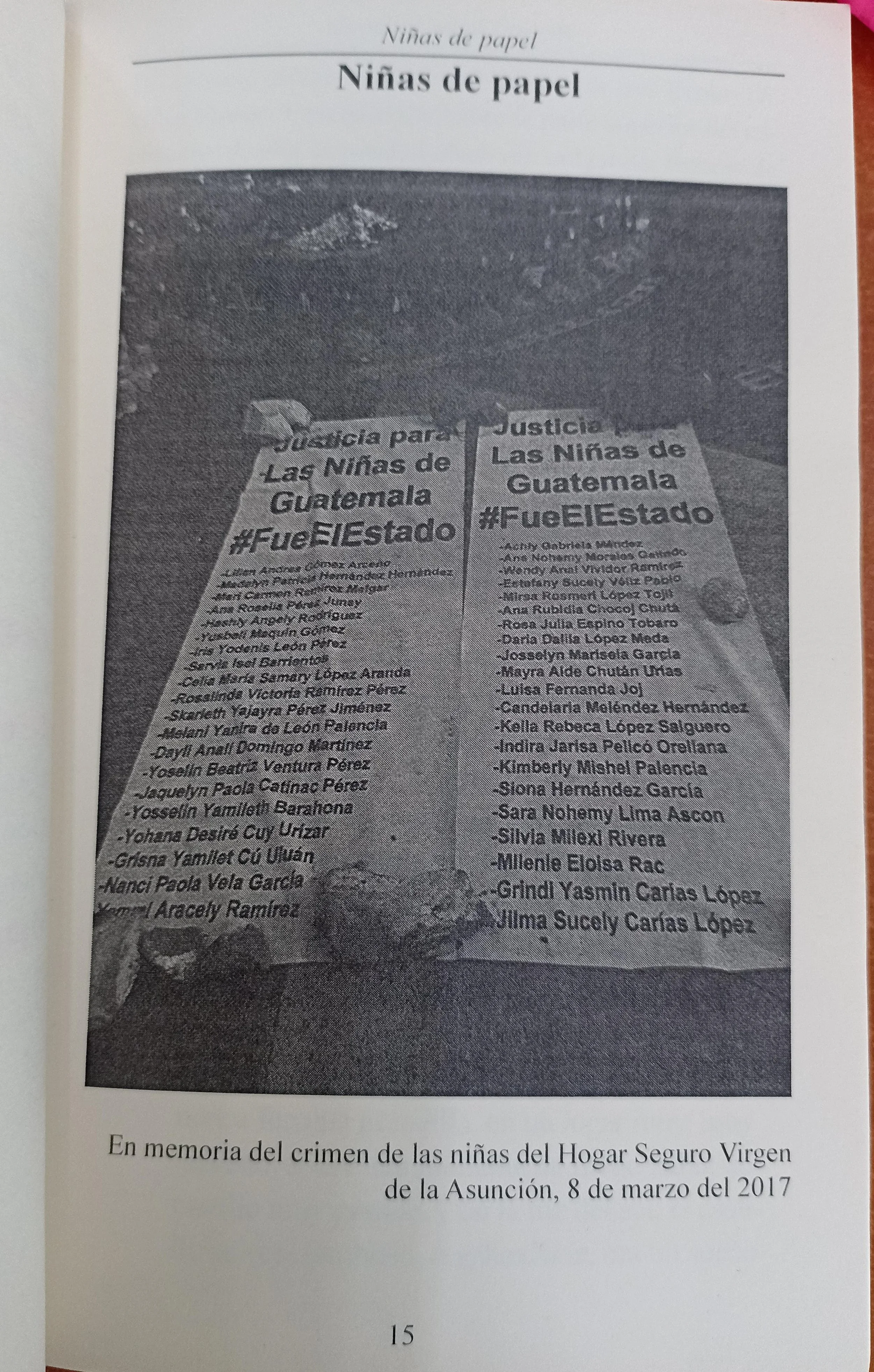  Fotografía dentro de la obra impresa. Foto: Jorge Fernández 